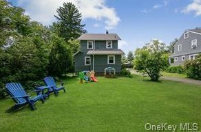 54 Burnside Ave, Congers, NY 10920-2043