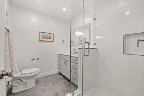 15424 Wilton Pl, Gardena CA  90249-4729 exterior