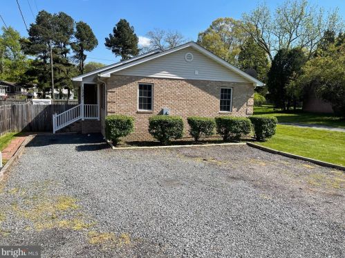 18241 Johnson Rd, Triangle VA  22172-1606 exterior