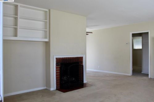 14709 Pepperdine St, San Leandro, CA 94579-1160