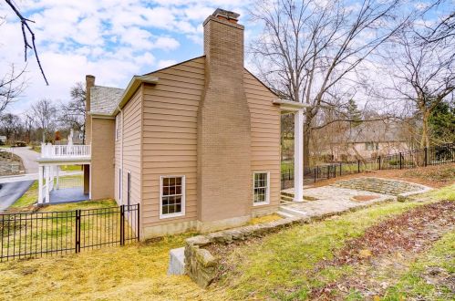 3261 Hardisty Ave, Cincinnati OH 45208-3006 exterior