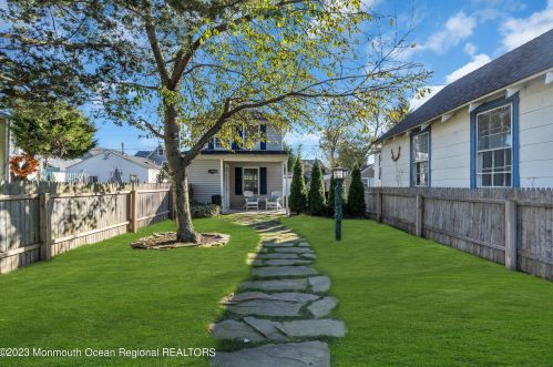 745 20th Ave, Belmar NJ  07719-2924 exterior