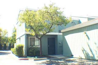 2325 Native Oak Ln, Sacramento, CA 95825-1076