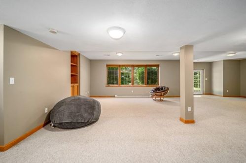 105 Myrtle Ct, Gibsonia PA  15044-8922 exterior