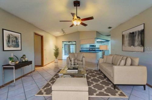 5422 Overlook Pt, Lakeland, FL 33812-3272
