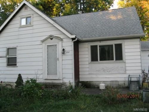 1787 Lockport Olcott Rd, Burt, NY 14028-9704