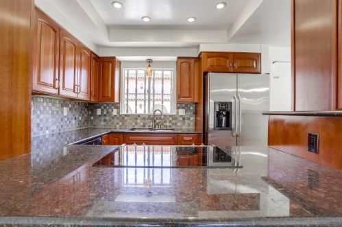 12232 Rancho Bernardo Rd, San Diego, CA 92128-2020