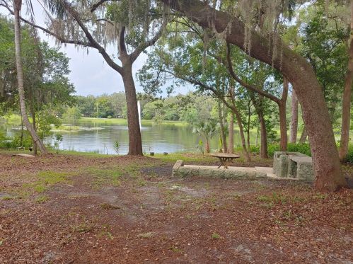 171 Triplet Lake Dr, Casselberry FL  32707-3254 exterior