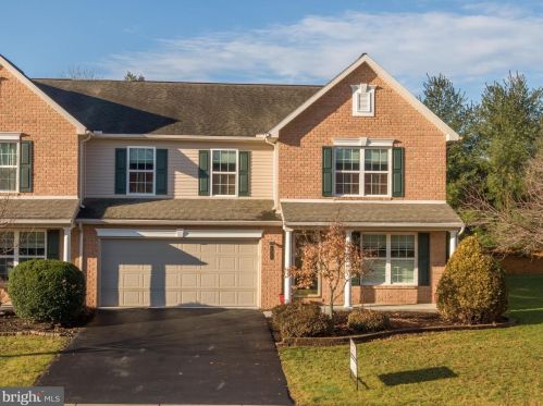 4330 Roth Farm Village Cir, Navy Sup Dpt, PA 17050-3655