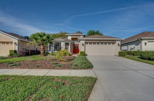 377 Greenwich Cir, Brooksville, FL 34609-9225