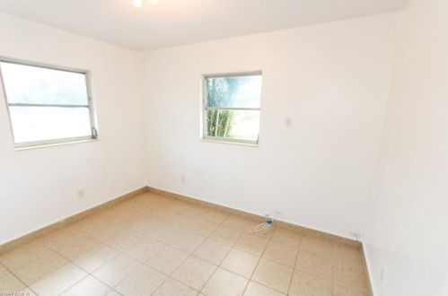 118 Andros St, Lehigh Acres FL 33936-7112 exterior