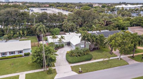 1948 Ardley Rd, West Palm Beach, FL 33408-2410