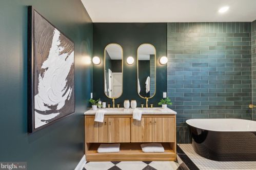 1216 Columbia Ave, Philadelphia PA 19125-2602 exterior