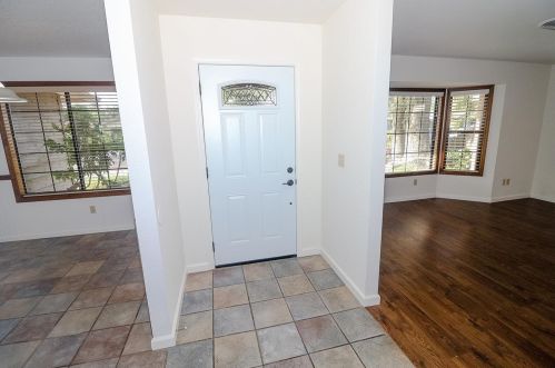 621 Del Oro St, Woodland CA  95695-5040 exterior