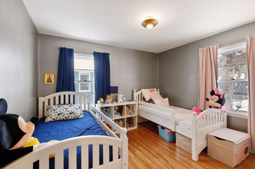 2524 Armour Ter, Minneapolis MN 55418-2369 exterior