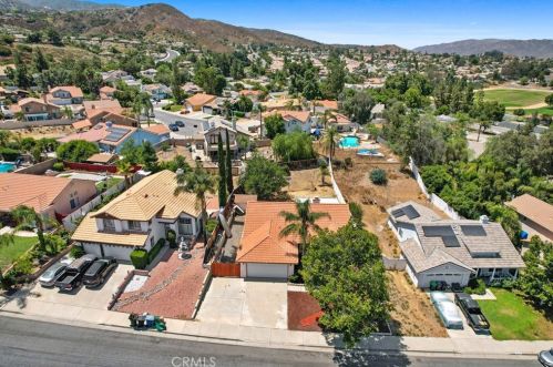 29233 Northpointe St, Lake Elsinore CA  92530-1200 exterior