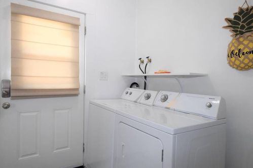 811 10 St, Galveston TX 77550-5118 exterior