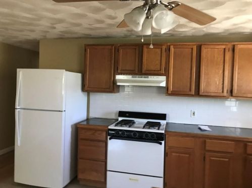 1282 Chalkstone Ave, Providence RI  02908-3900 exterior