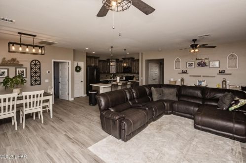 7866 Wagon Wheel Dr, Lake Havasu City AZ  86404-2096 exterior