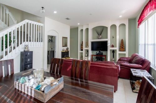 7662 19 St, Hollywood FL 33024-3633 exterior