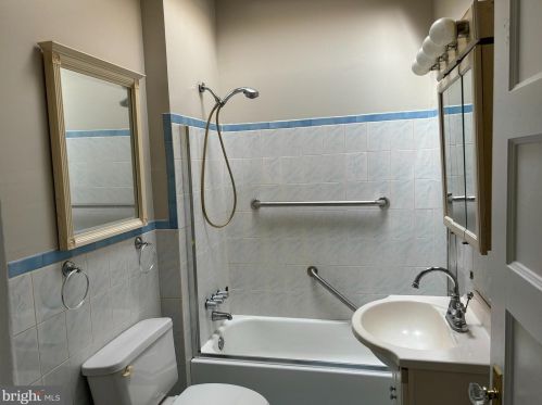 5522 Catharine St, Philadelphia PA 19143-2511 exterior