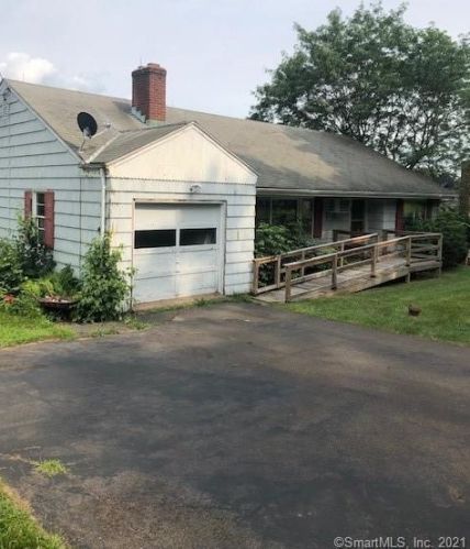 164 George St, Middletown, CT 06457-3516