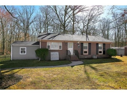 1604 Dogwood Rd, Powhatan, VA 23139-8030