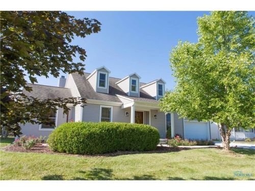 6637 Meadows Ln, Maumee, OH 43537-9566