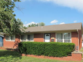 9015 Seaforth Dr, Louisville, KY 40258-1603