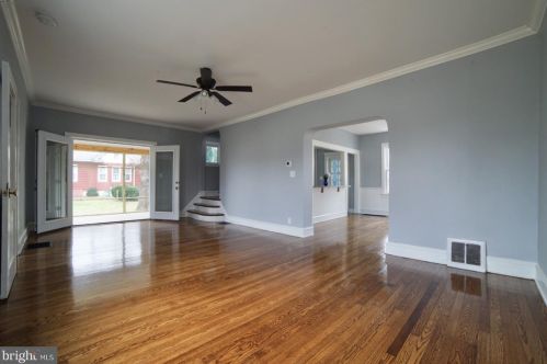 205 Pearl St, Newfield NJ  08344-9517 exterior