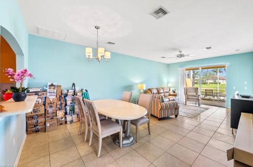 14322 Manchester Dr, Naples FL  34114-8626 exterior