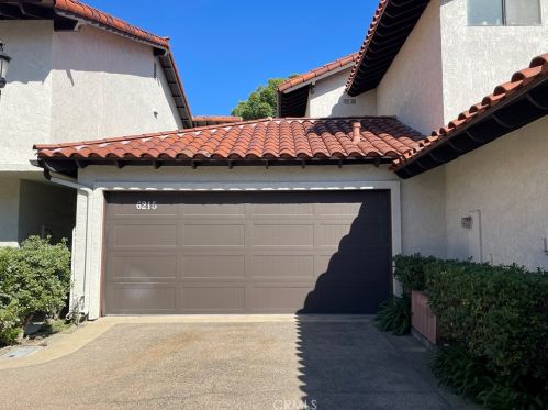 6215 Riviera Cir, Long Beach, CA 90815-4758