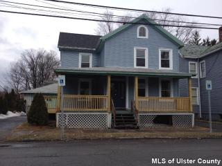 47 Elmendorf St, Kingston, NY 12401-3407