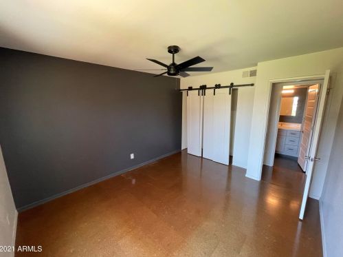 3500 Hayden Rd, Scottsdale AZ  85251-4719 exterior