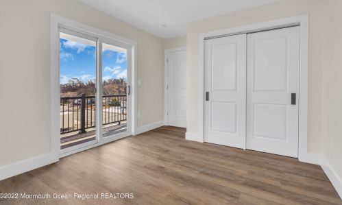 1217 Niihau Dr, Lacey NJ  08731-4702 exterior