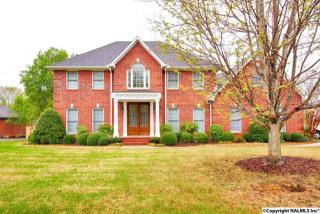 2990 Elk Meadows Dr, Brownsboro, AL 35741-9334