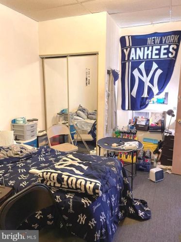 941 Mckean St, Philadelphia PA 19145-3034 exterior