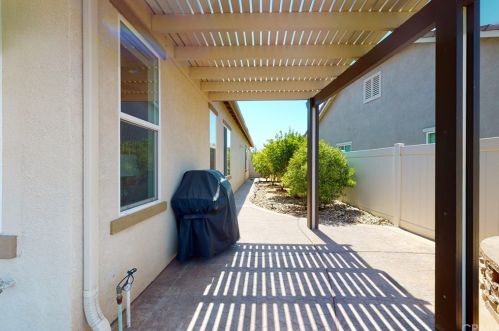 382 Prospect Park, Beaumont CA  92223-3404 exterior