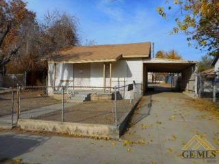 1612 Flower St, Bakersfield CA  93305-4261 exterior