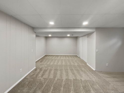 3857 Fraser St, Denver CO 80014-3829 exterior