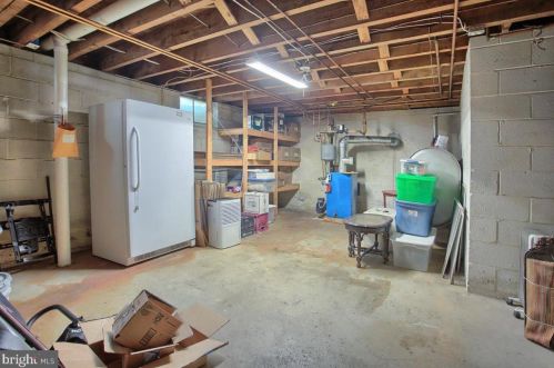 415 Allendale Way, Camp Hill PA  17011-8407 exterior