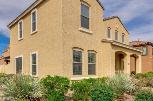 3296 Milky Way, Gilbert, AZ 85295-3413