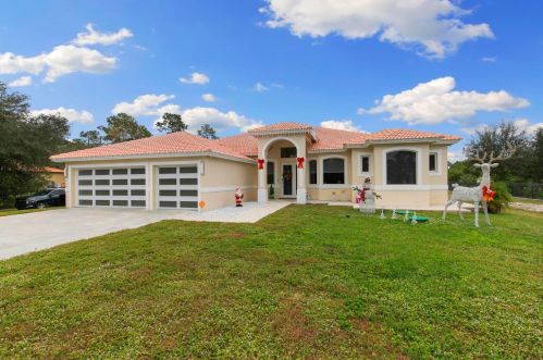 1830 Randall Cir, Naples, FL 34120-4316