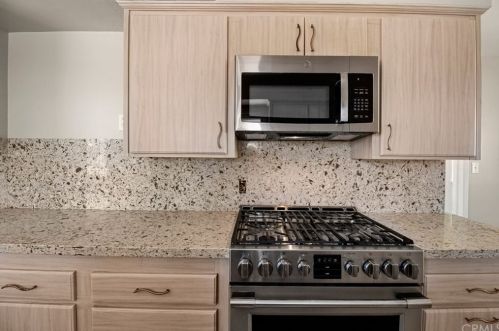 271 Capella Ave, La Habra CA  90631-2910 exterior