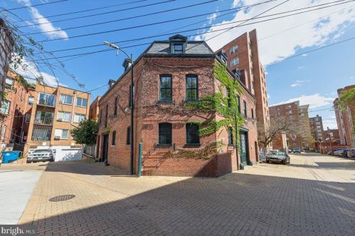1735 Fraser Ct, Washington, DC 20009-1161