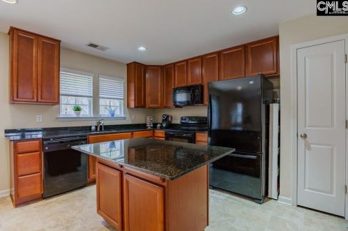 376 Longfellows Ln, Elgin SC  29045-7126 exterior