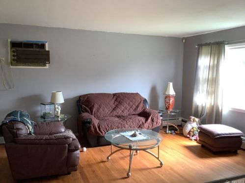8 May Ct, Stony Point, NY 10980-3109