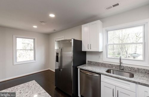 2004 York Dr, Woodbridge VA  22191-2433 exterior