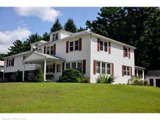 28 Salmon Dr, Moosup, CT 06354-1822