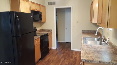 3617 Dunlap Ave, Phoenix, AZ 85051-5305